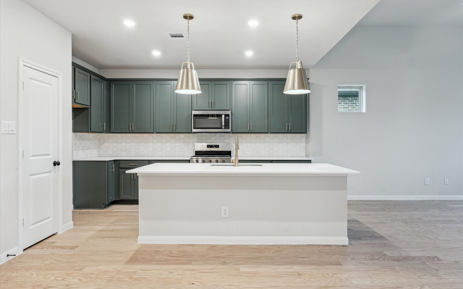 22710 Norcrest Hills Kitchen