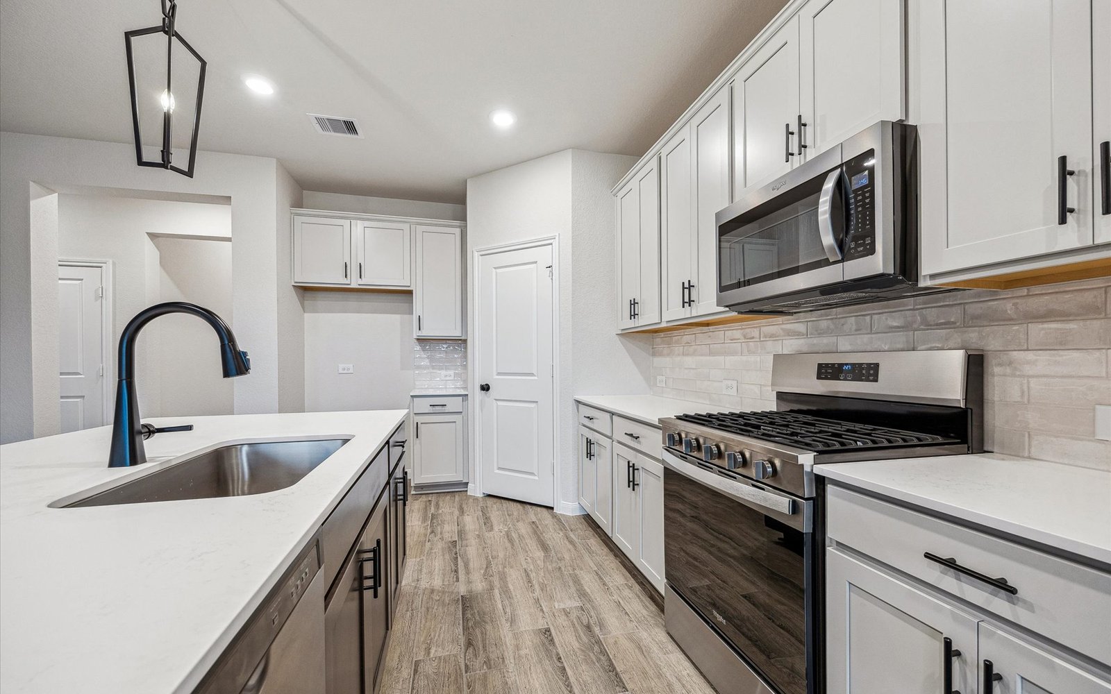 22730 Norcrest Hills Kitchen