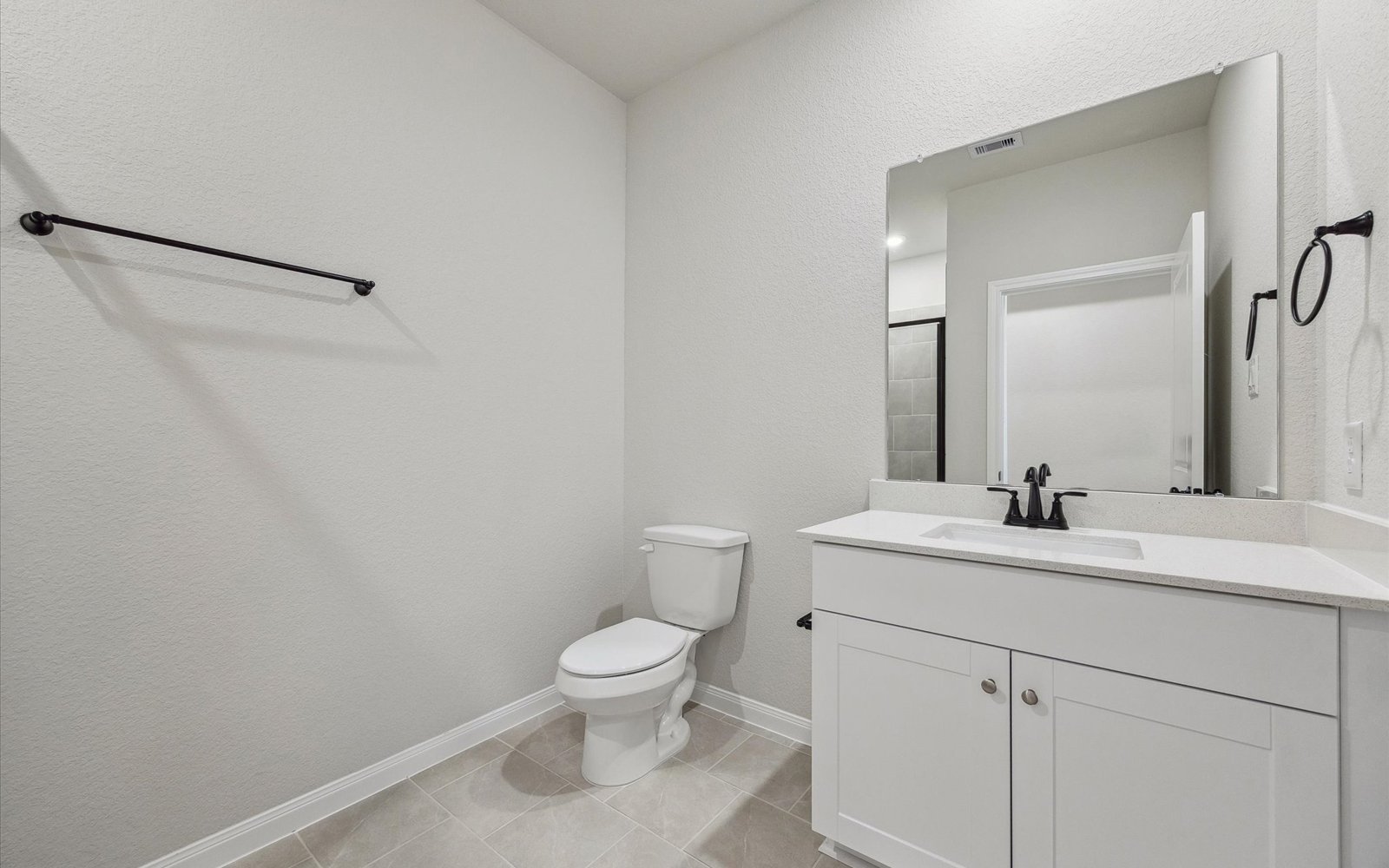 22734 Norcrest Hills Bathroom