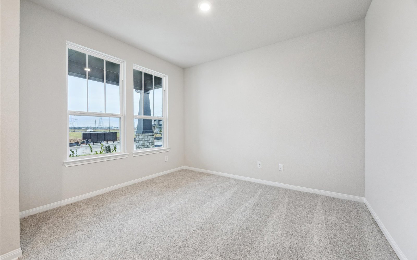 22738 Norcrest Hills Room