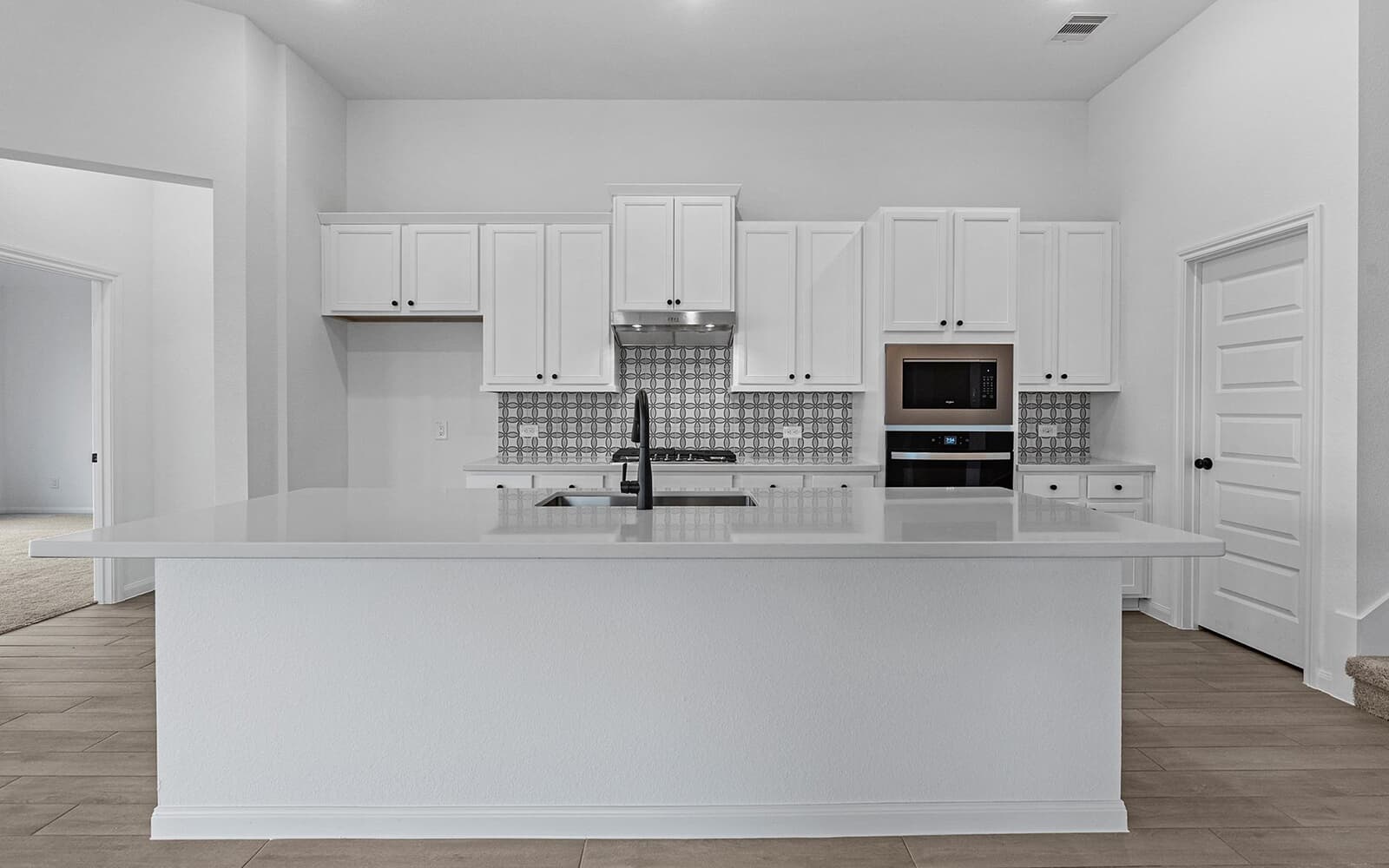 24810 Rosemallow Ridge Kitchen