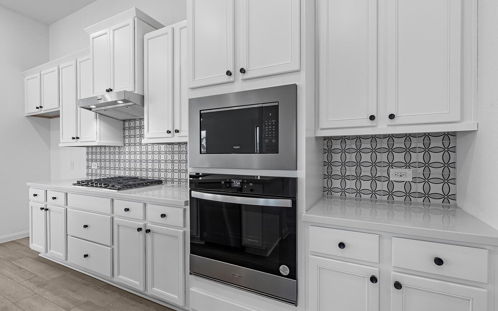 24810 Rosemallow Ridge Kitchen