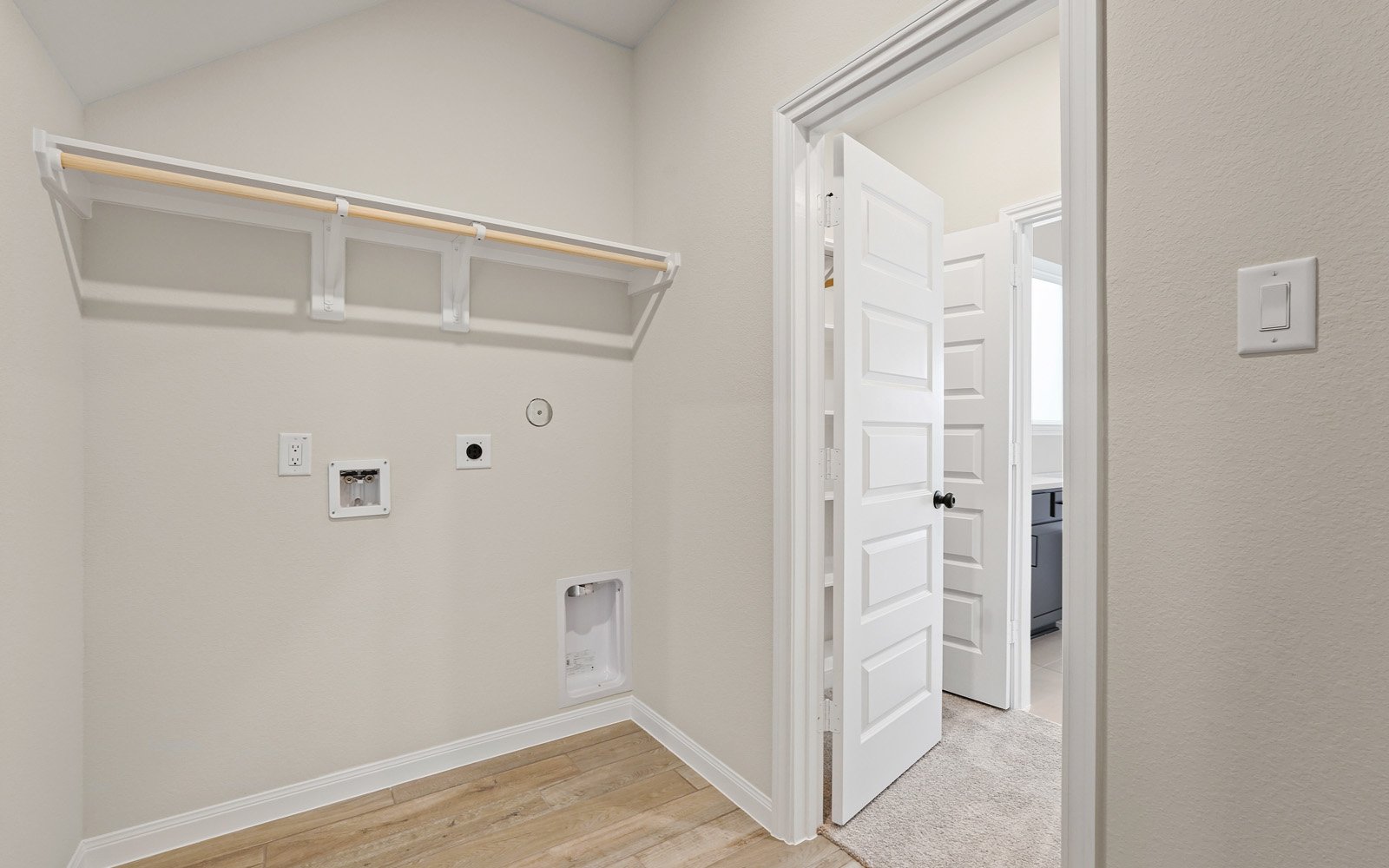 24907 Vervain Meadow Closet