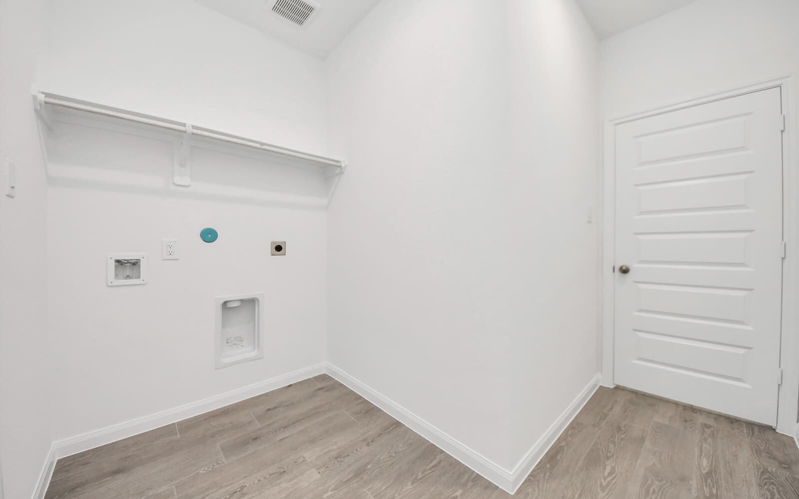 24915 Rosemallow Ridge Utility Room