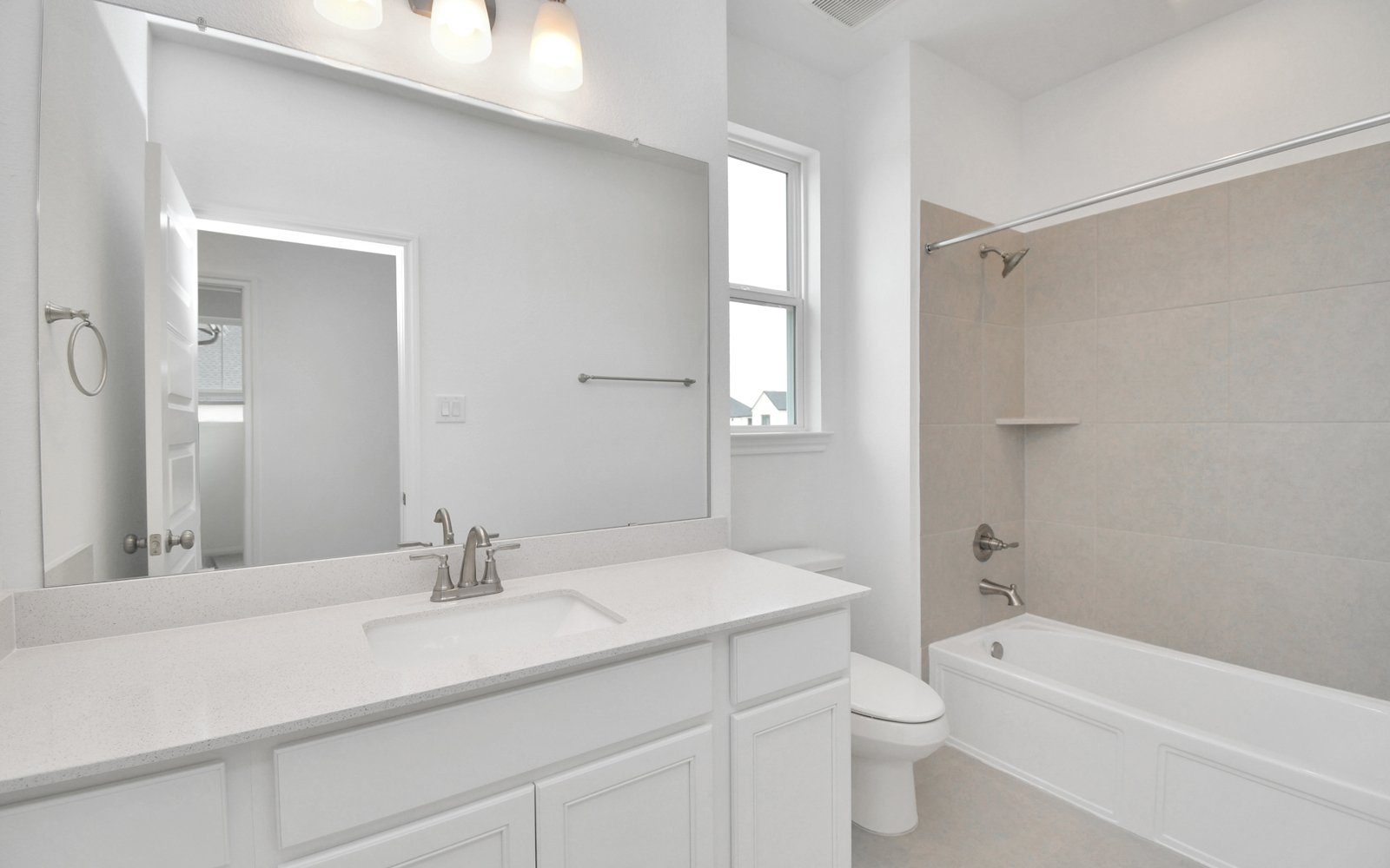 24935 Vervain Meadow Bathroom