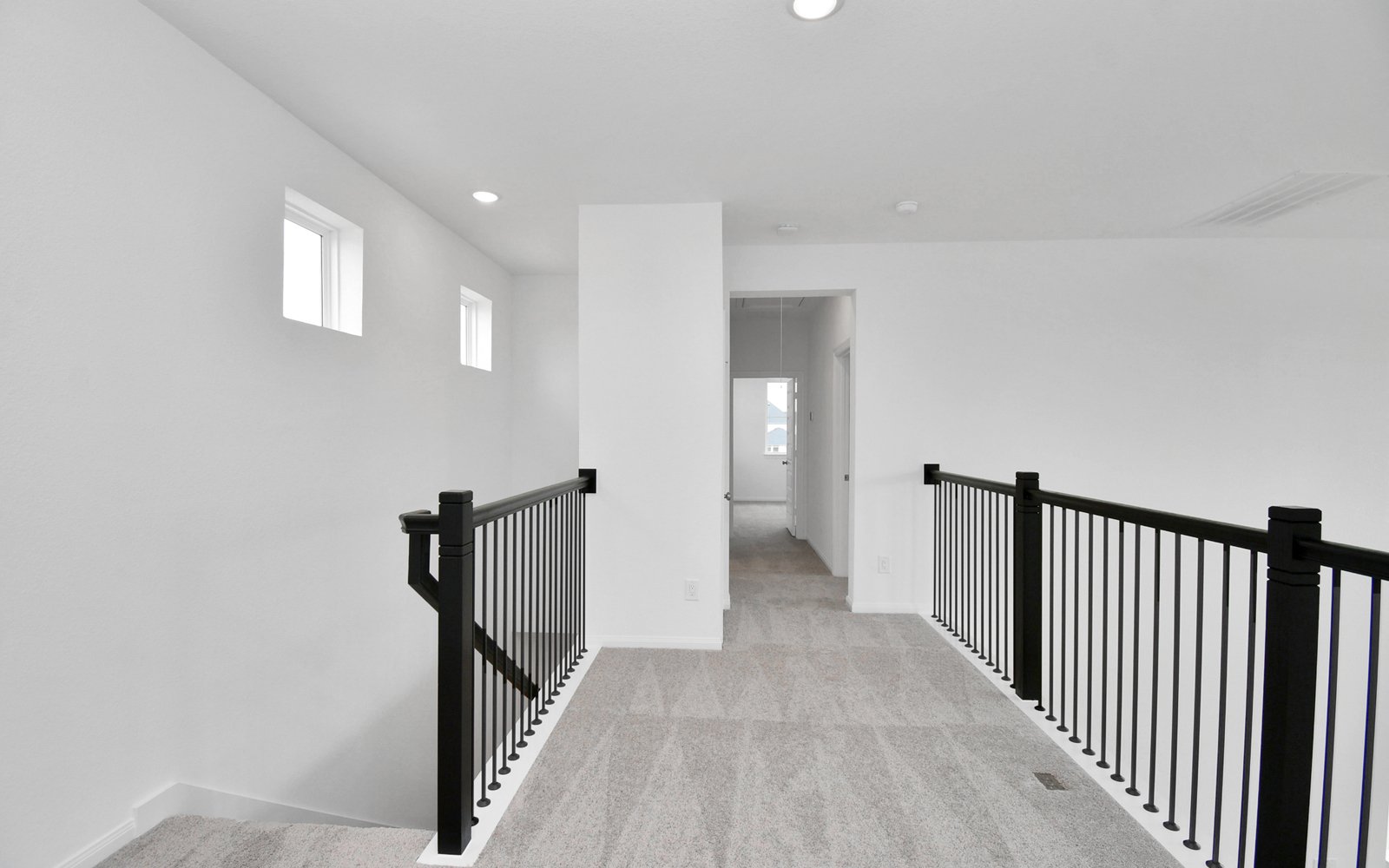 24935 Vervain Meadow Upstairs Walkway
