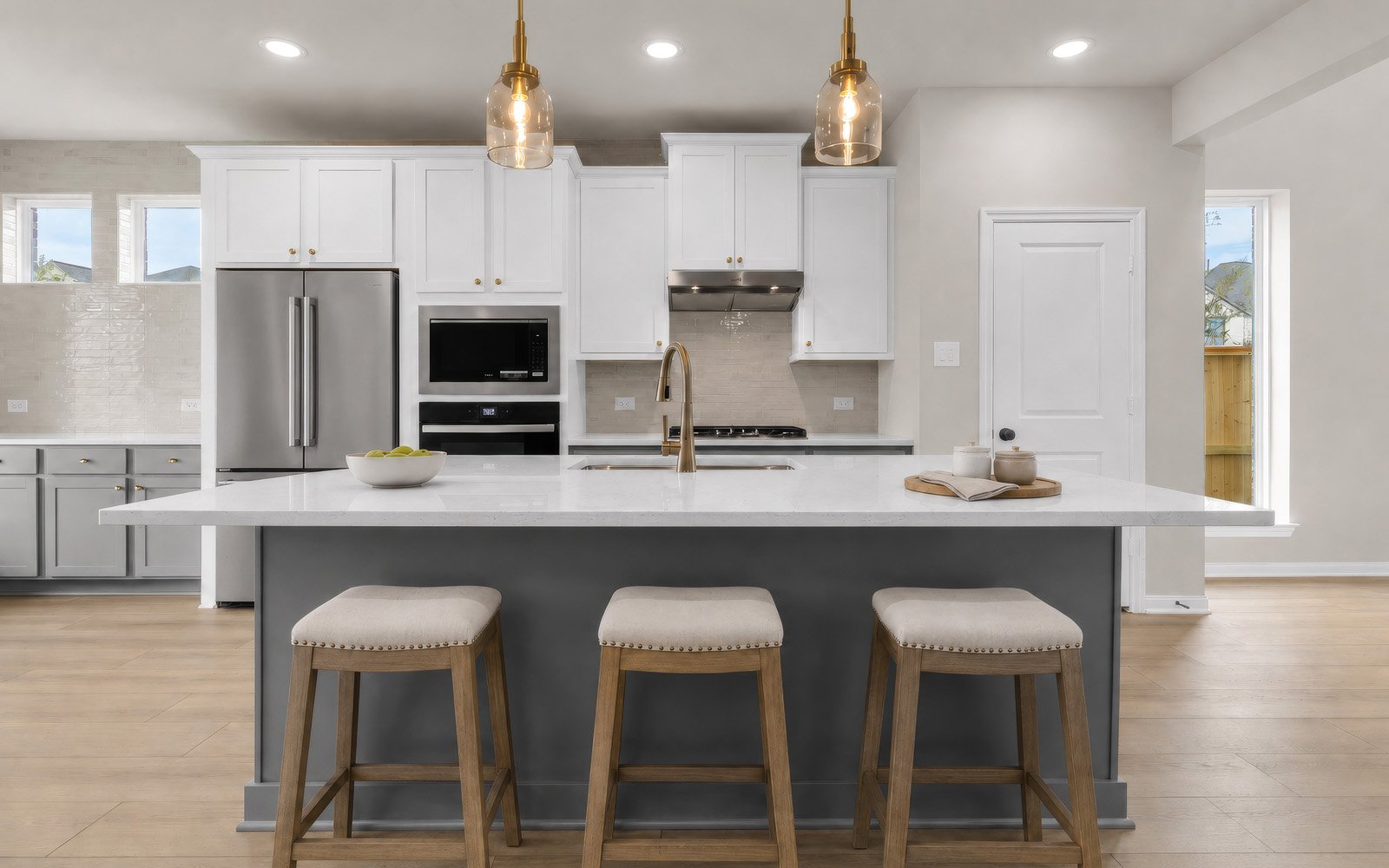 24939 Poppy Terrace Kitchen