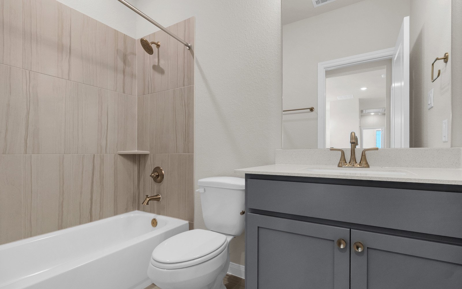 24939 Poppy Terrace Bathroom