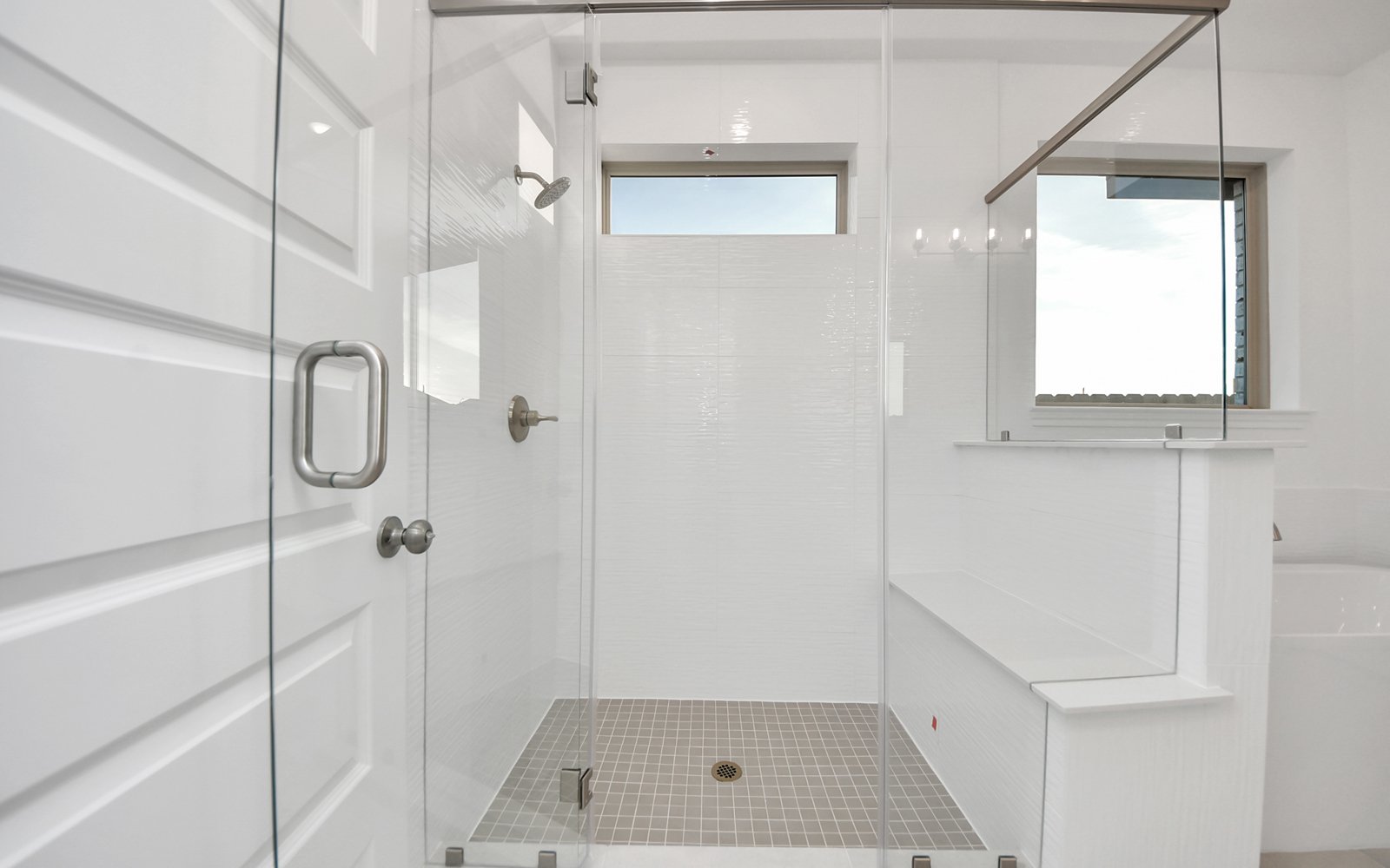 25123 Bison Creek Shower