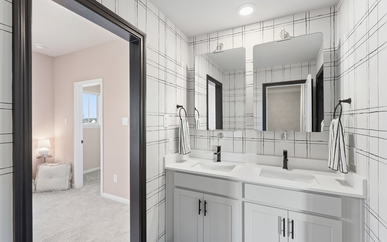 6306 Wildwood Bathroom