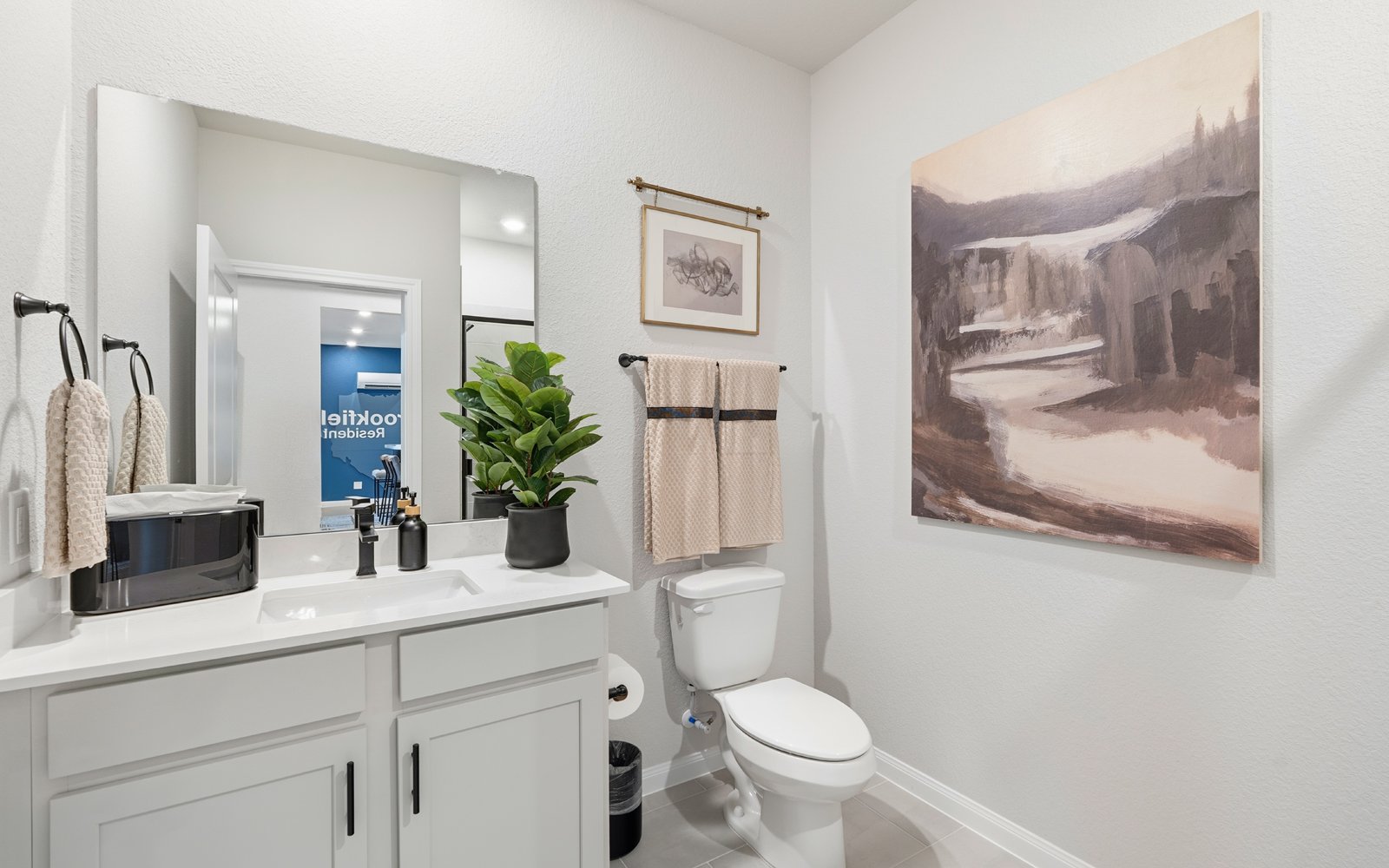 6306 Wildwood Bathroom