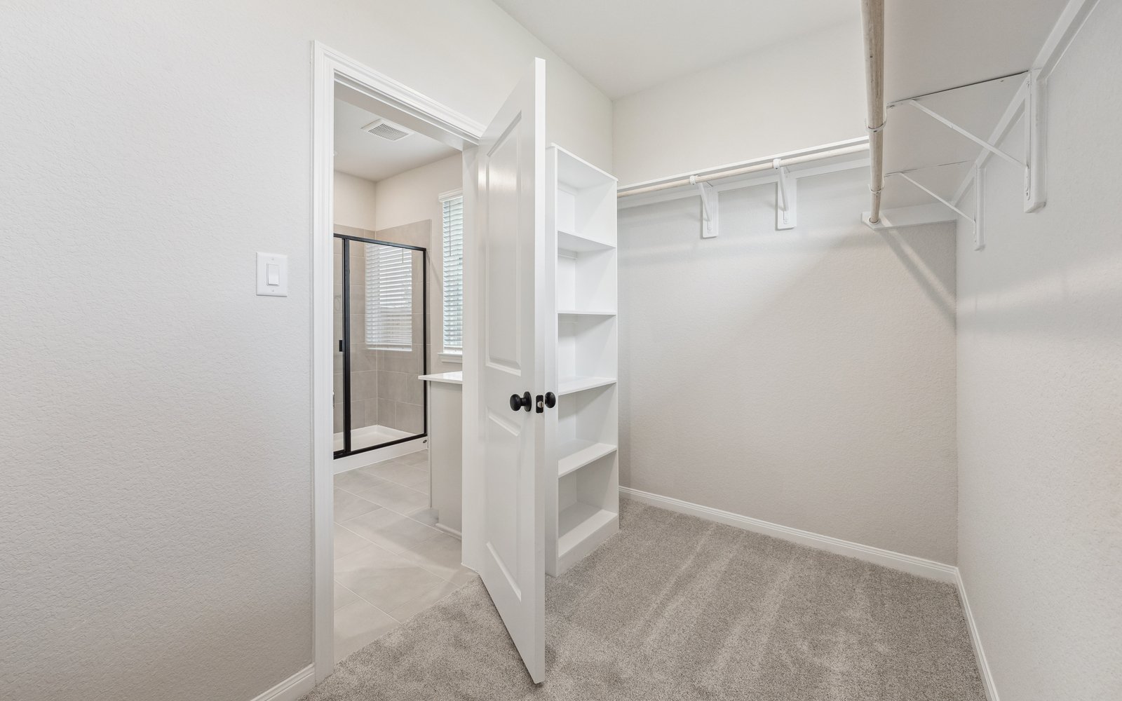 6403 Prospect Oaks Closet