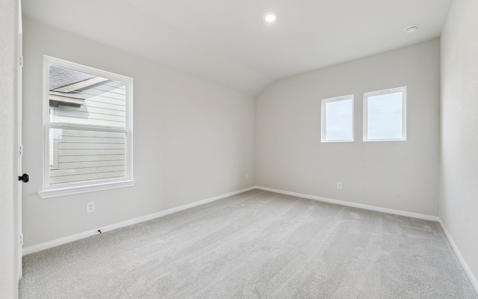 6403 Prospect Oaks Bedroom