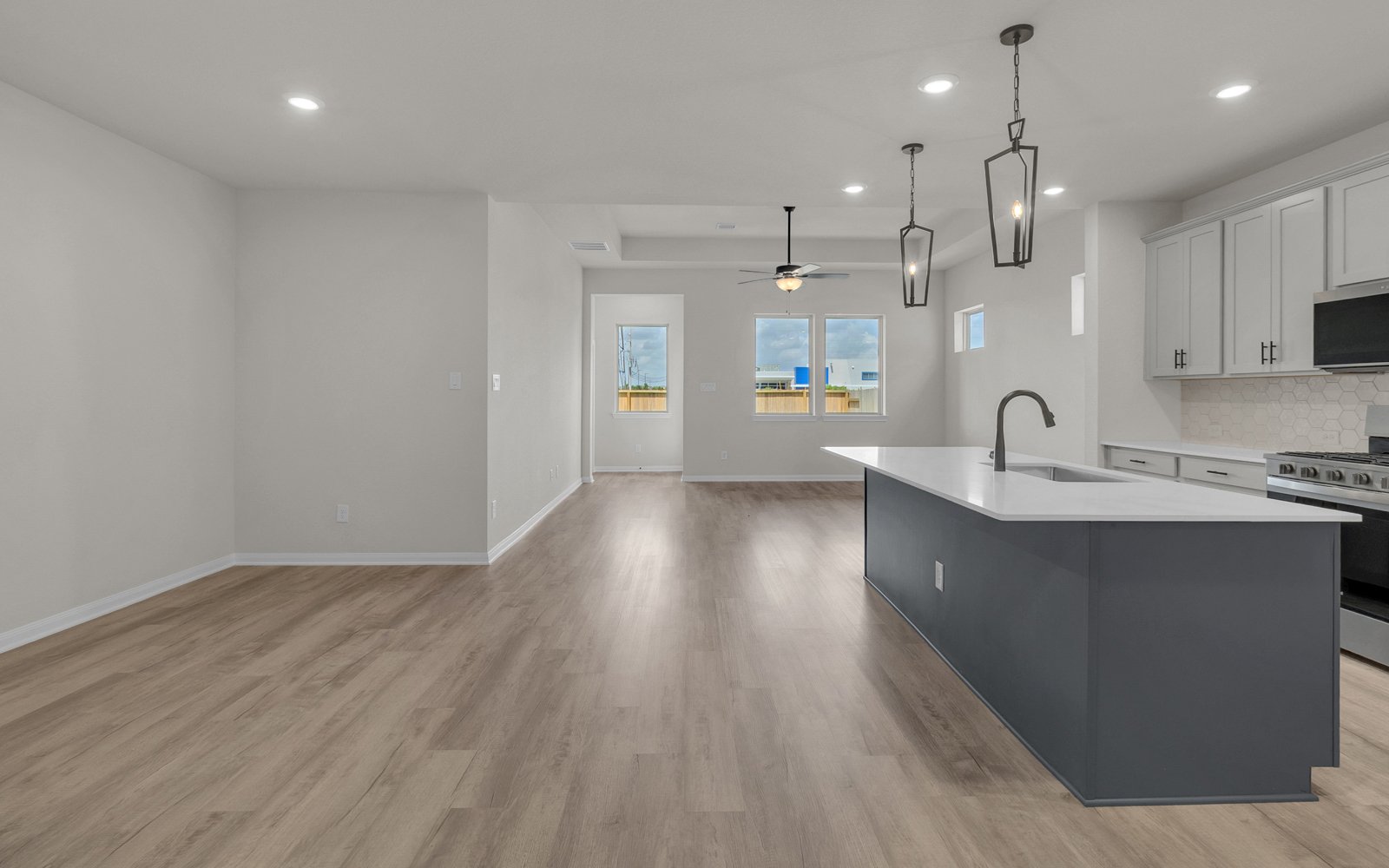 6411 Haltwhistle Kitchen