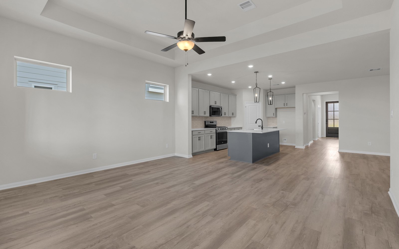 6411 Haltwhistle Kitchen and Living Room