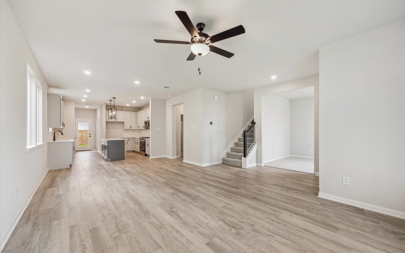 6427 Prospect Oaks Living Room