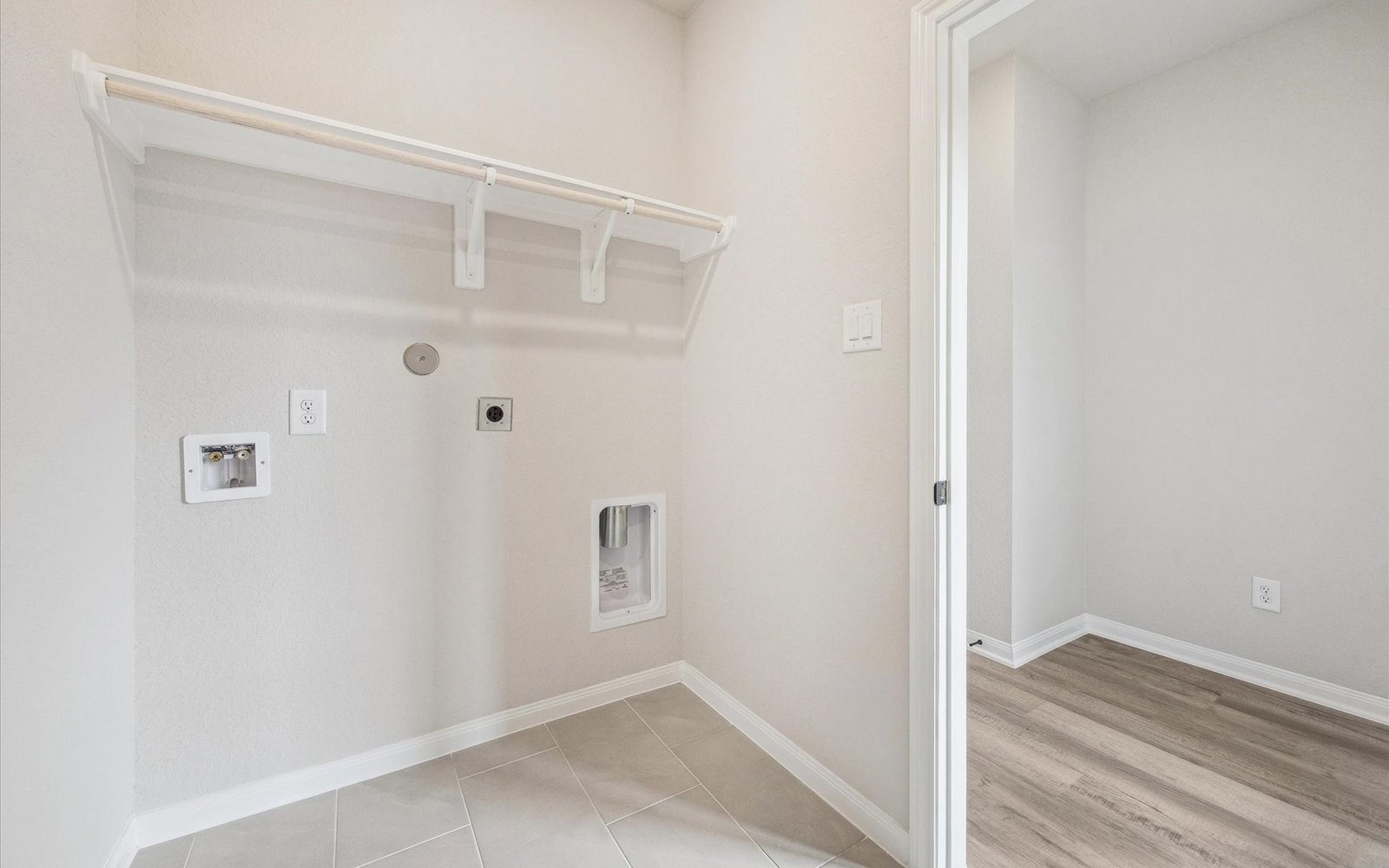 6427 Prospect Oaks Utility Room