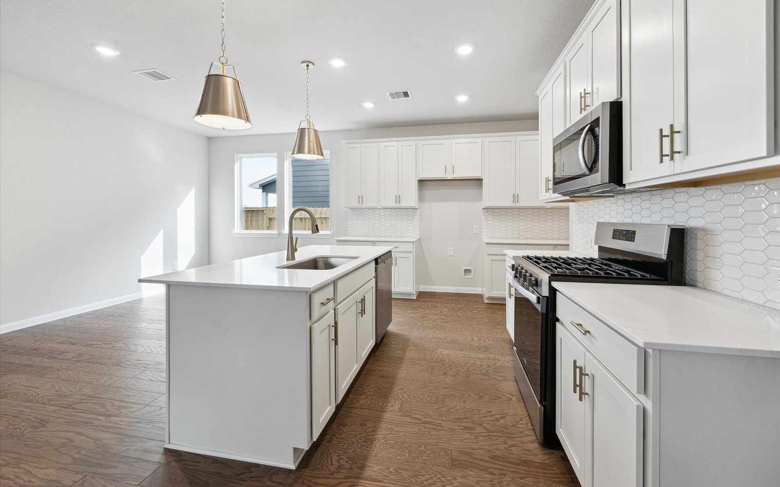 6435 Prospect Oaks Kitchen