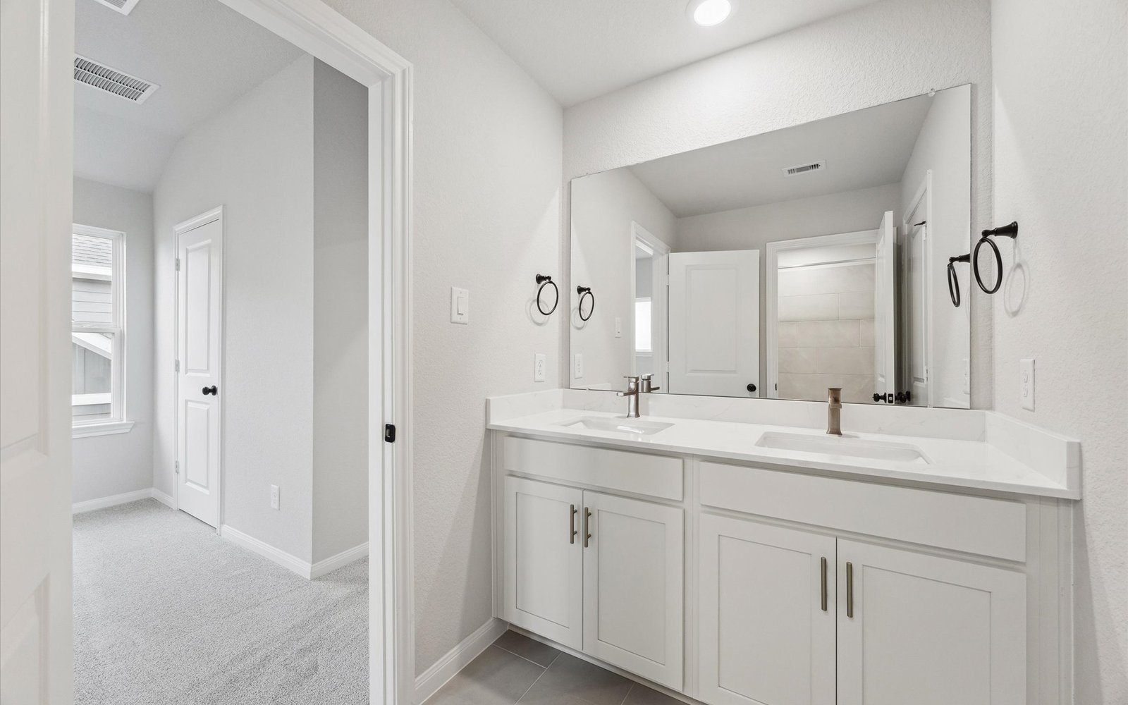 6435 Prospect Oaks Bathroom