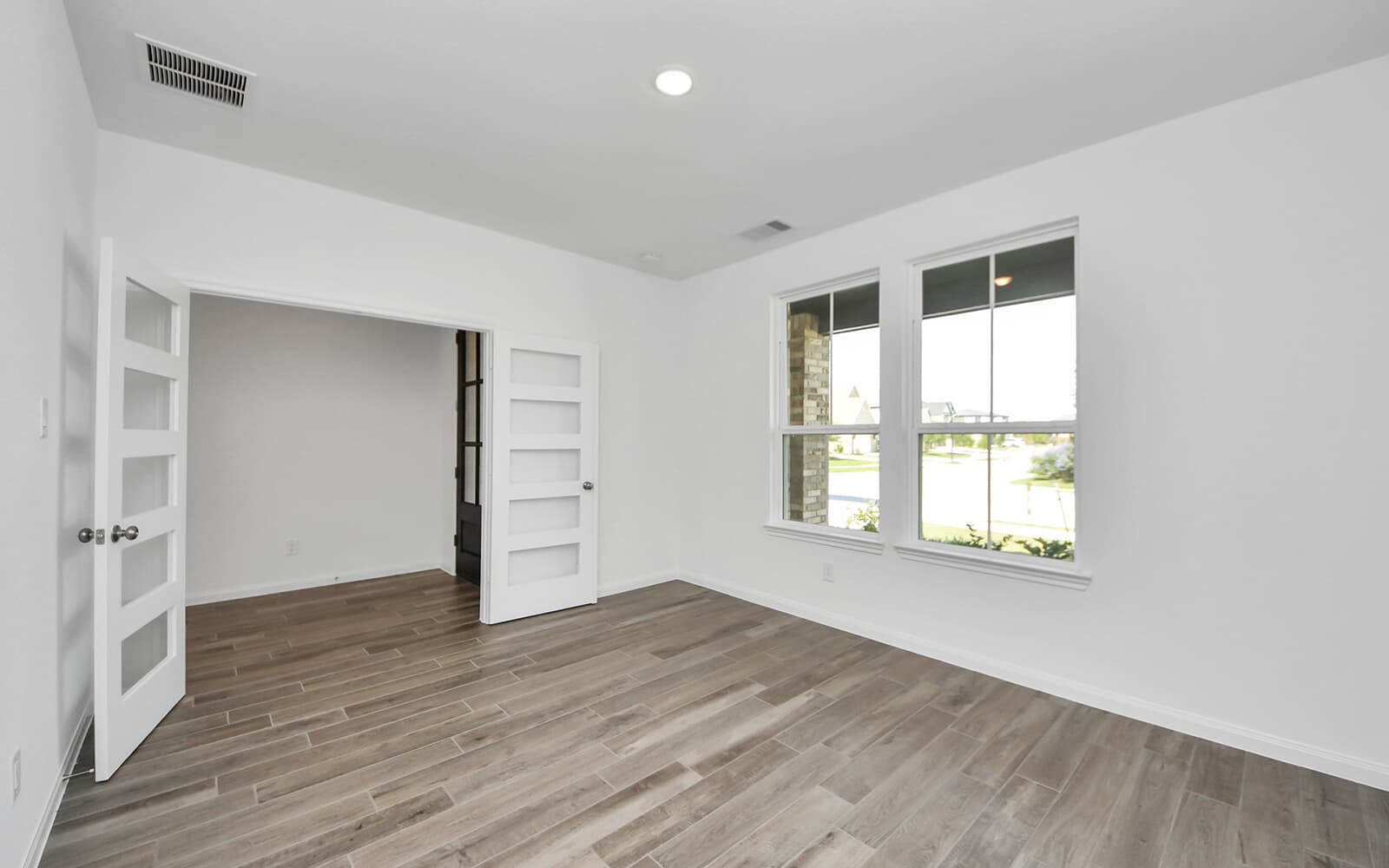 7711 Pale Petunia Trail