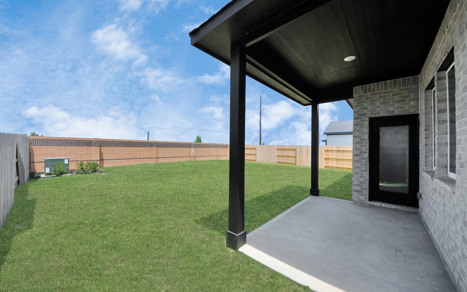 7727 Clover Gully Back Exterior