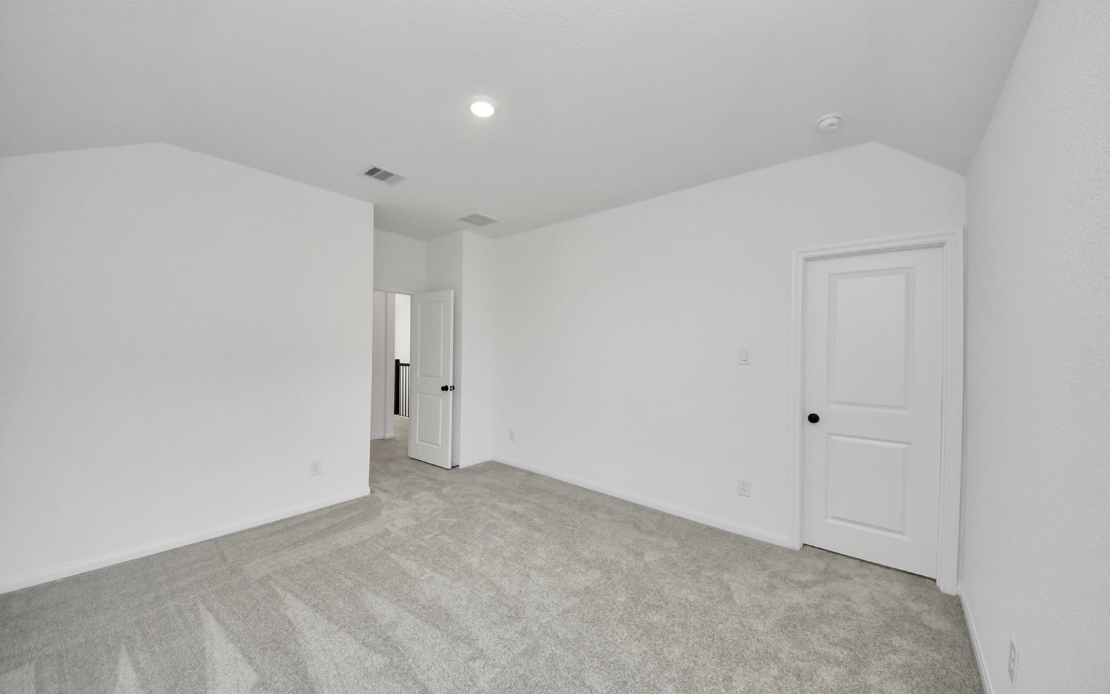 7727 Clover Gully Bedroom