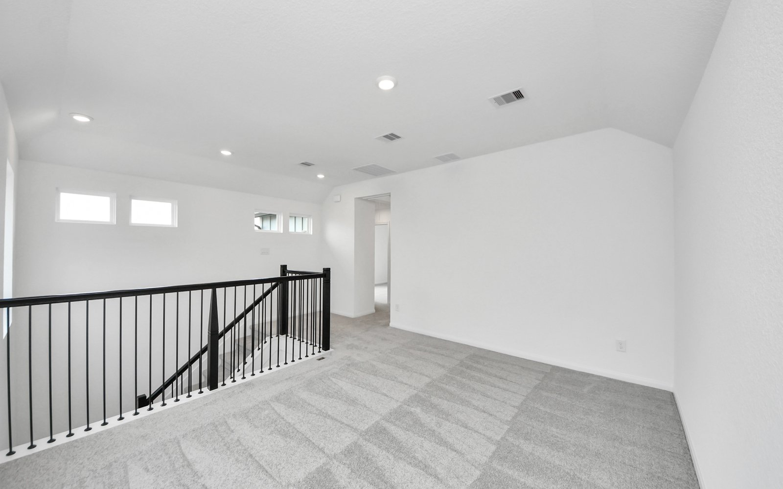 7731CloverGully Upstairs