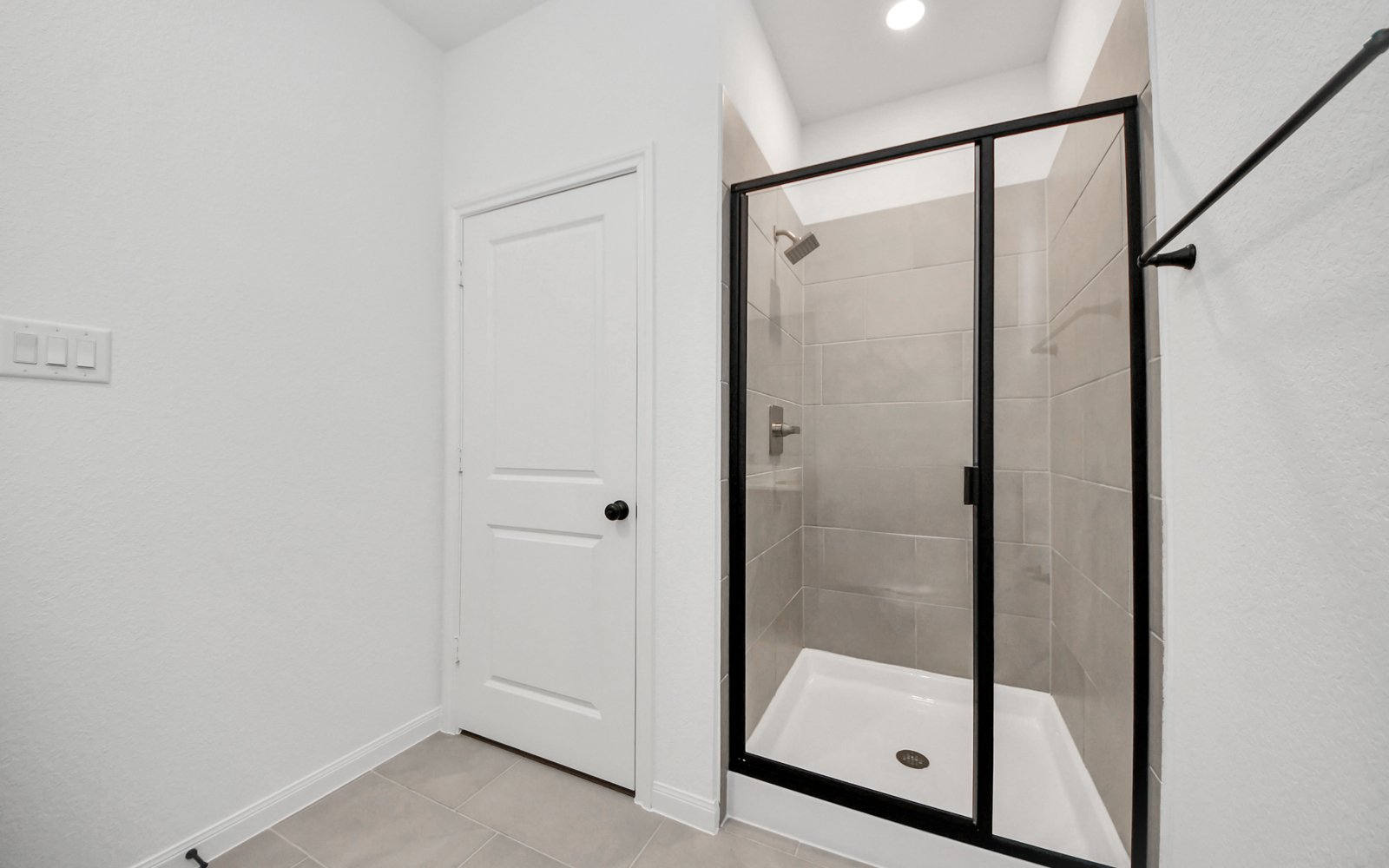 7731CloverGully Bathroom