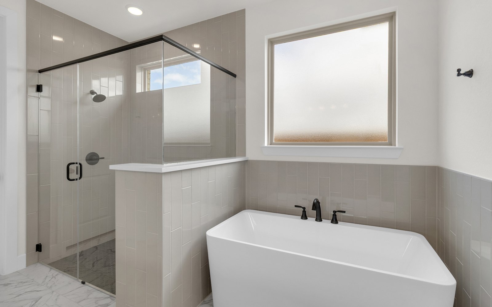 2803 Pathway Meadows Bathroom