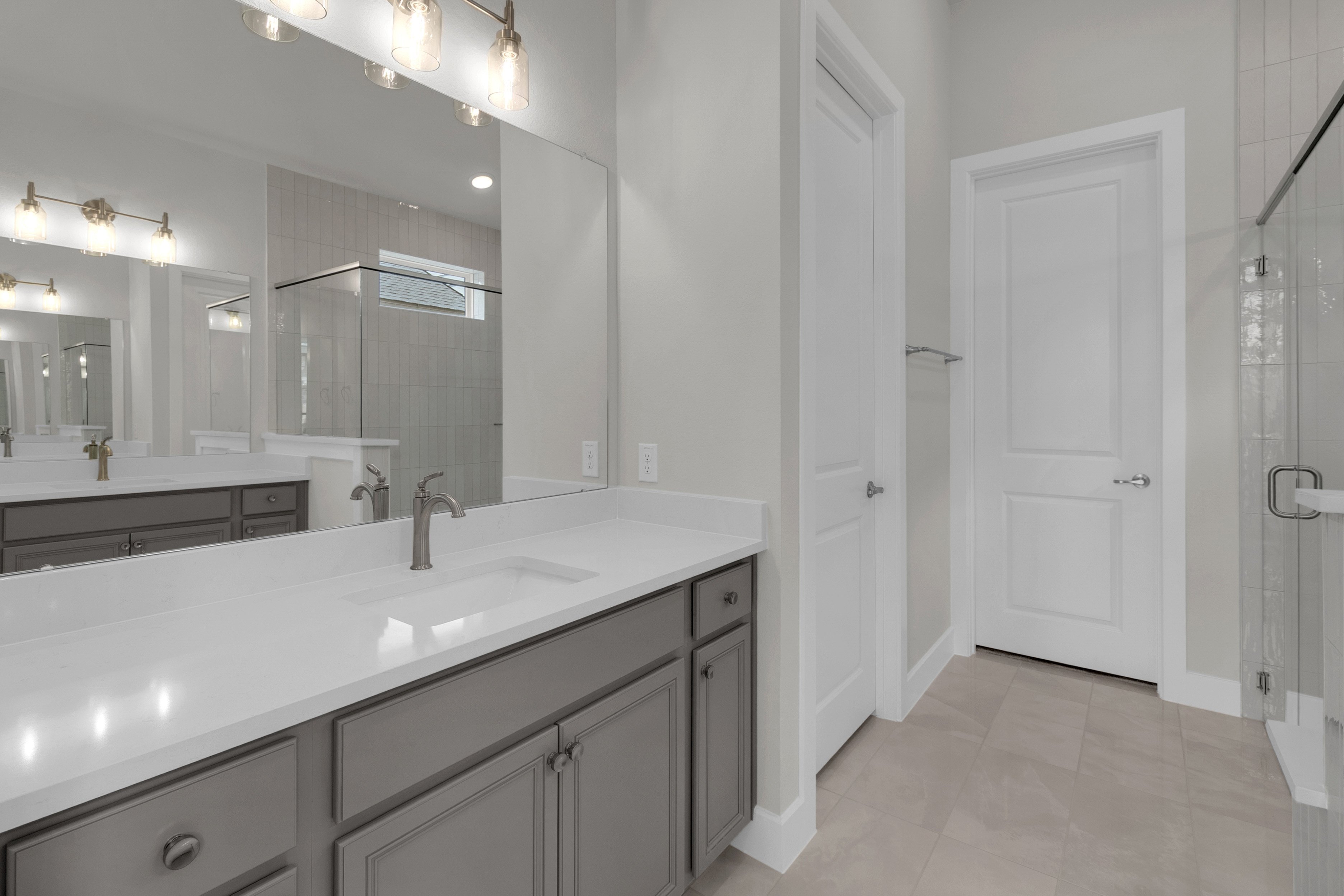 2819 Pathway Meadows Bathroom