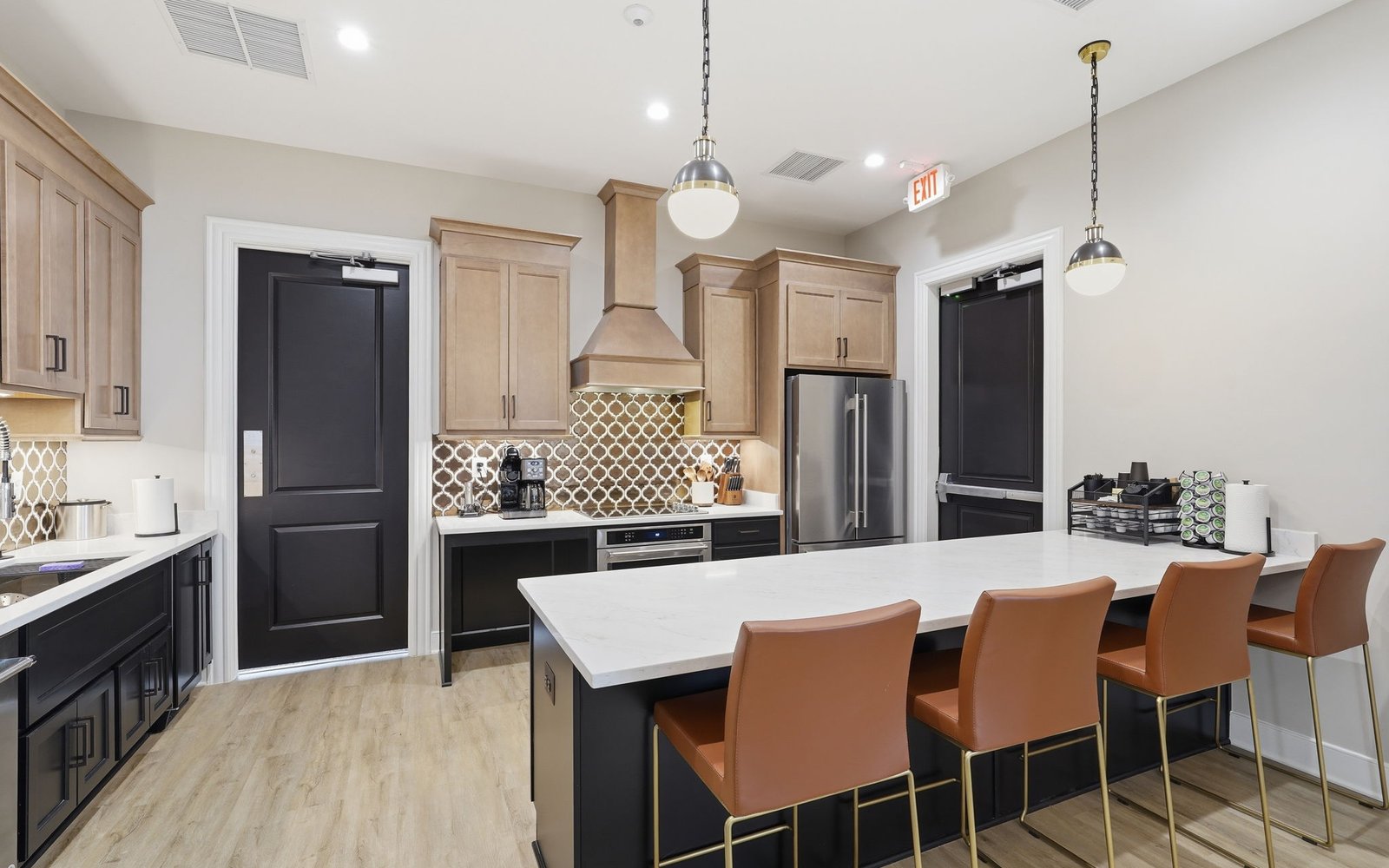 The 55+ kitchen in the community clubhouse at Hiatt Pointe at Snowden Bridge.