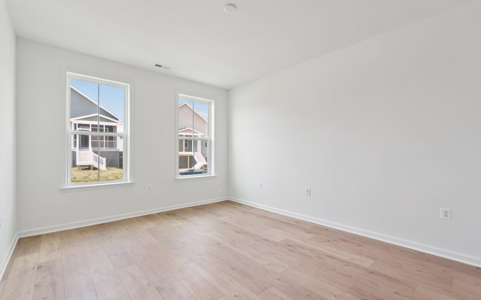 The main level primary suite of the Northgate by Brookfield Residential on homesite 1002 at Hiatt Pointe at Snowden Bridge.