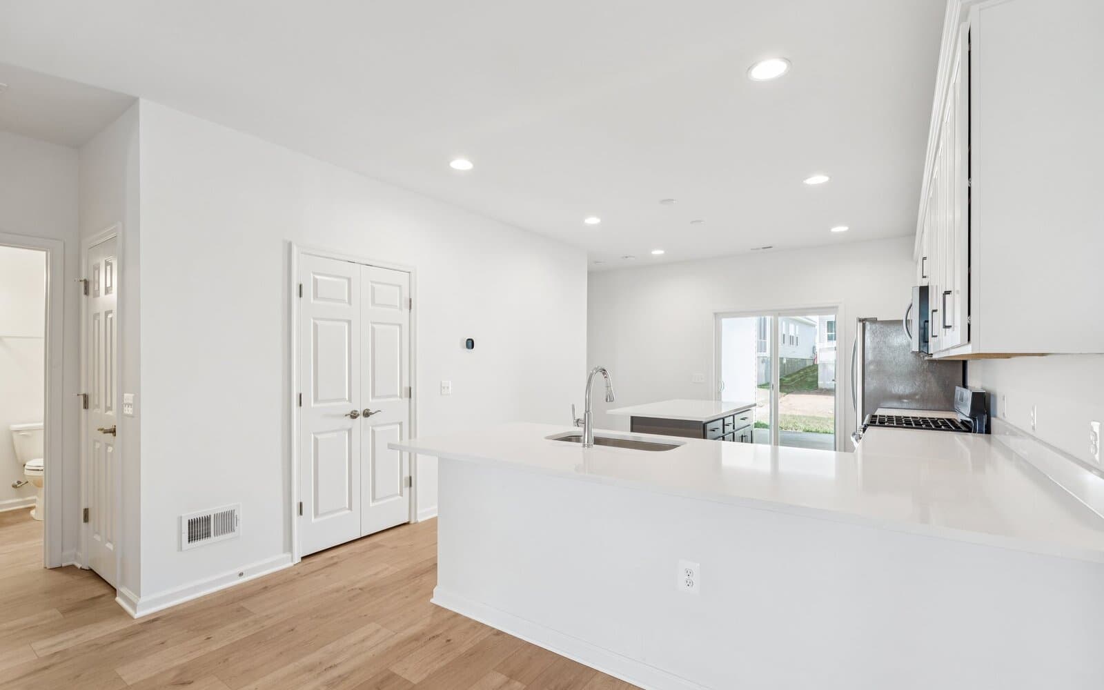 The kitchen of the Northgate on Homesite 1003 by Brookfield Residential at Hiatt Pointe at Snowden Bridge.