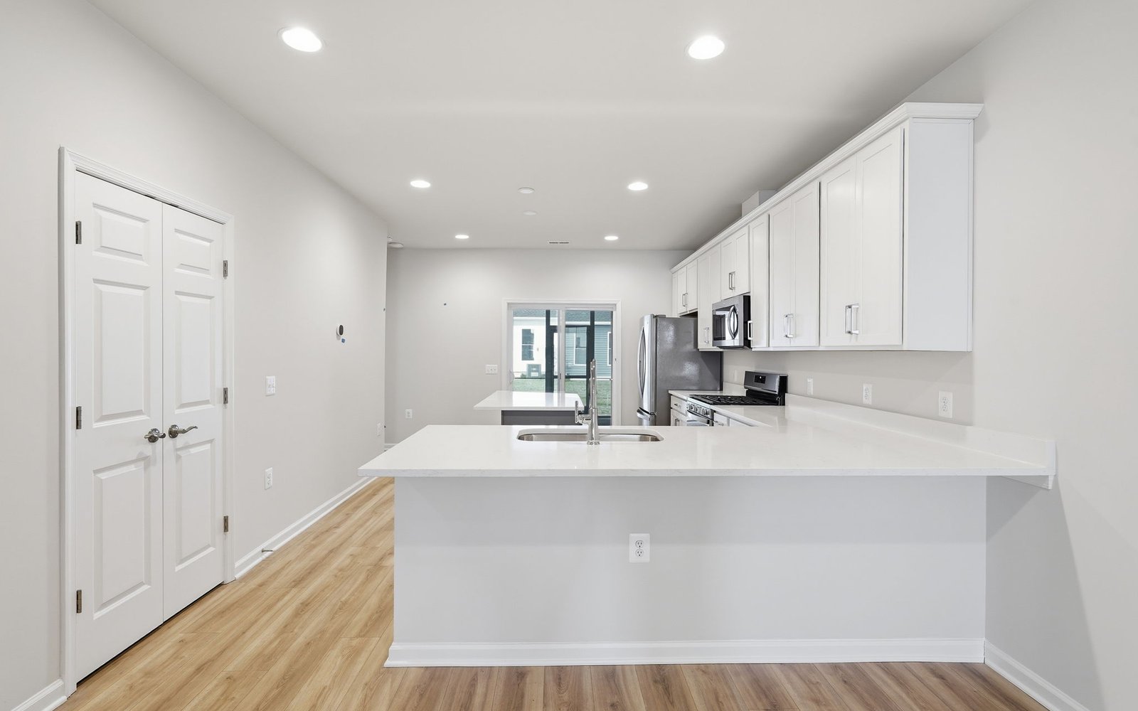 The kitchen of the Northgate on homesite 1099 at Hiatt Pointe at Snowden Bridge.