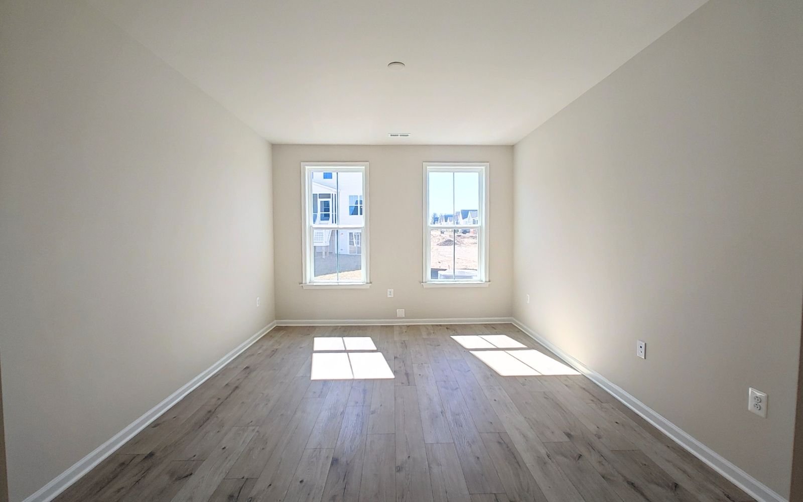 The primary bedroom of the Northgate on homesite 1008 at Hiatt Pointe at Snowden Bridge.