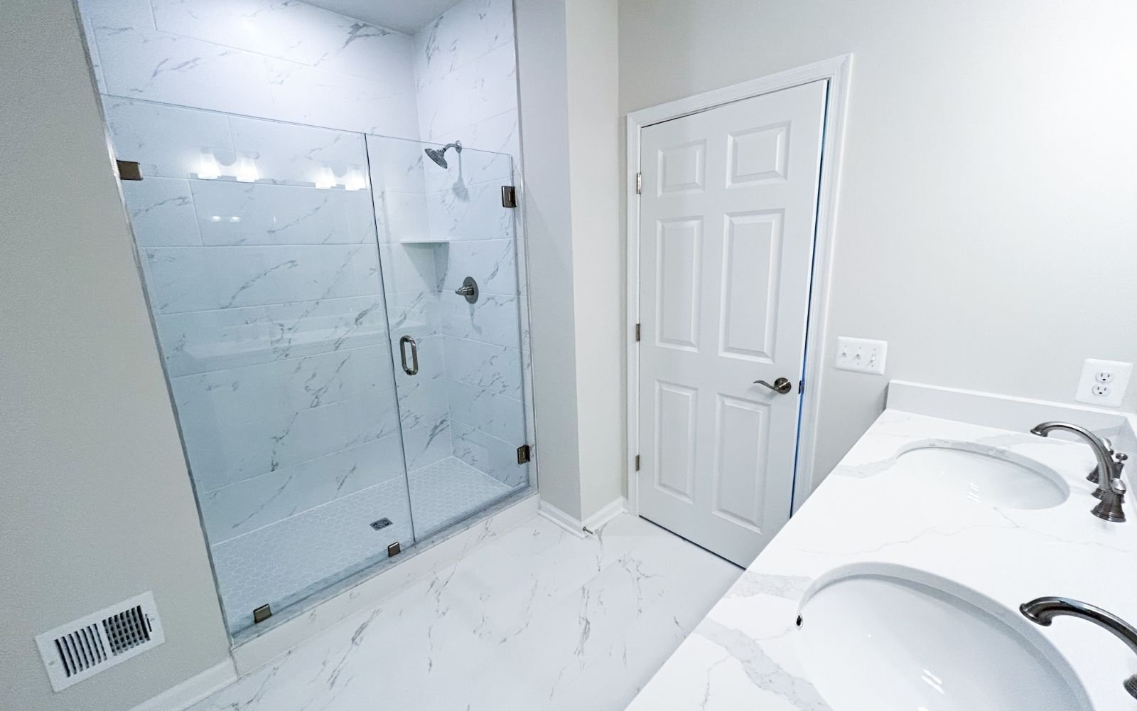 The primary bathroom of the Northgate on homesite 1102 at Hiatt Pointe at Snowden Bridge.
