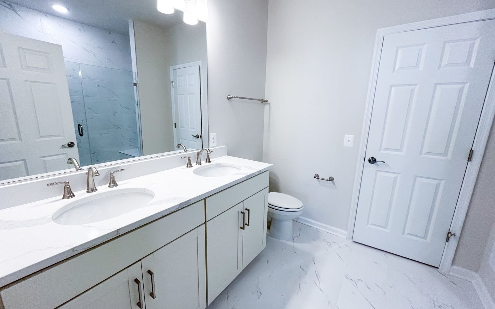 The primary bathroom of the Northgate on homesite 1102 at Hiatt Pointe at Snowden Bridge.