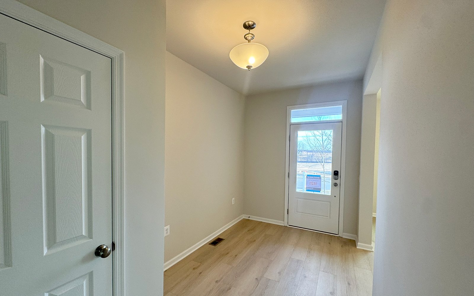 The foyerof the Rockwell on homesite 1121 at Hiatt Pointe at Snowden Bridge.