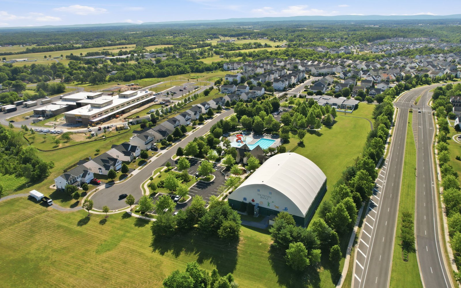 An aerial view of the community amenities at Snowden Bridge.