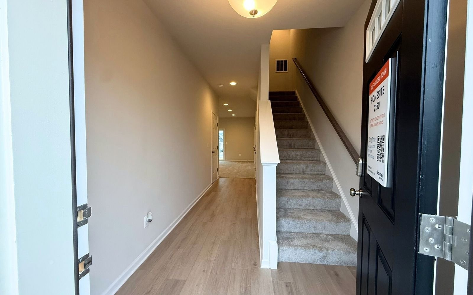 The entry in the Skyline on homesite 2150 at Snowden Bridge.