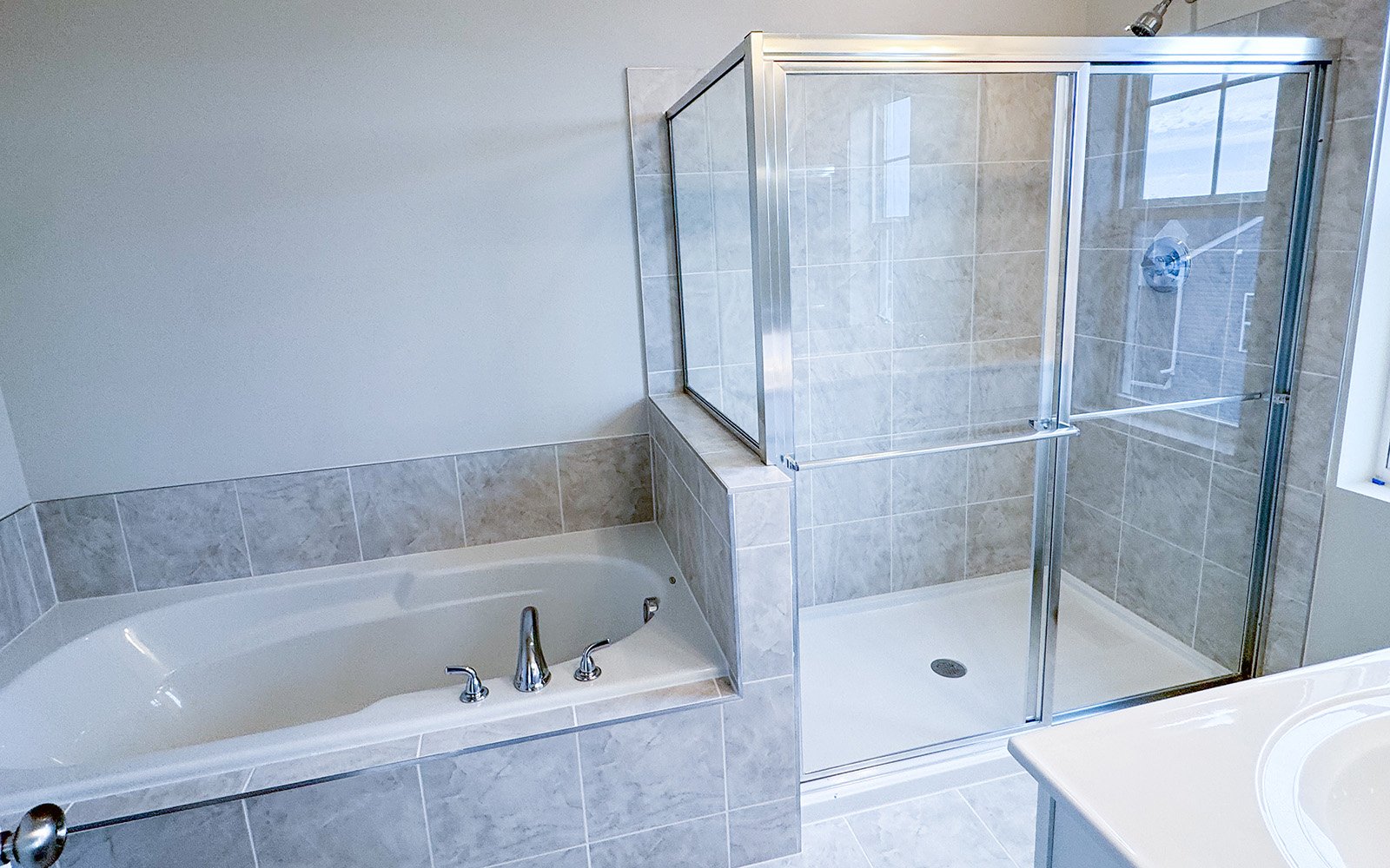 The primary bathroom of the Skyline on homesite 2153 at Snowden Bridge.