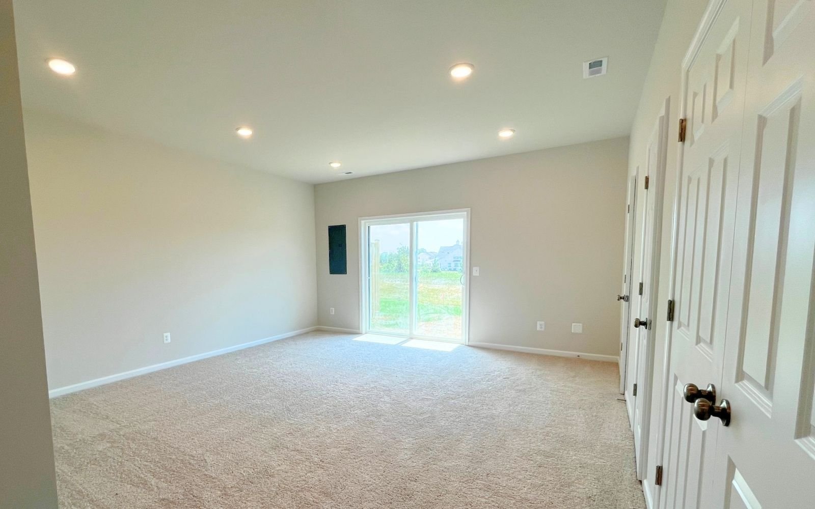 The recreation room of the Skyline on homesite 24016 at Snowden Bridge.