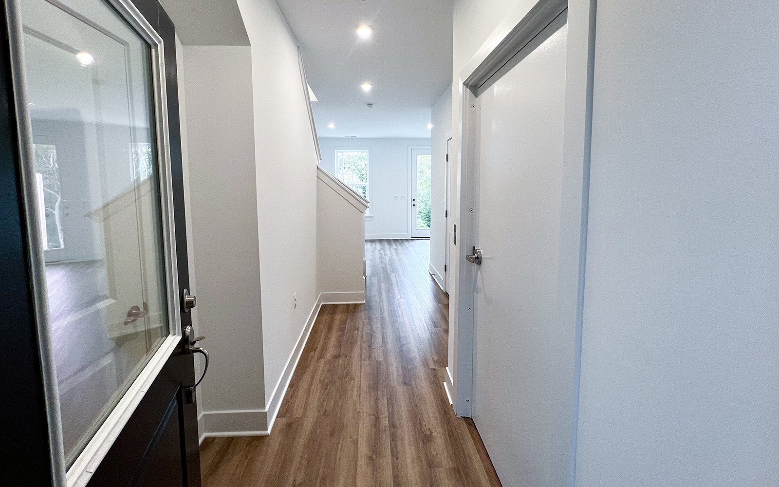The foyer of the Amber on homesite 107 at Cascades at Embrey Mill by Brookfield Residential.