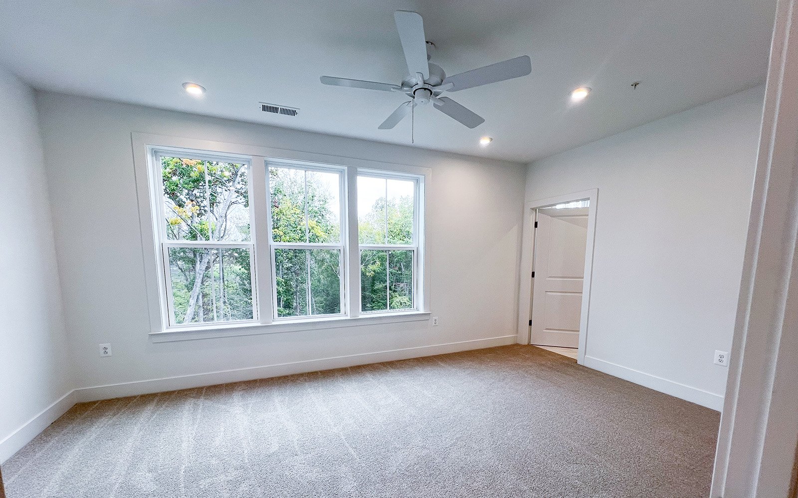 The primary bedroom of the Amber on homesite 107 at Cascades at Embrey Mill by Brookfield Residential.