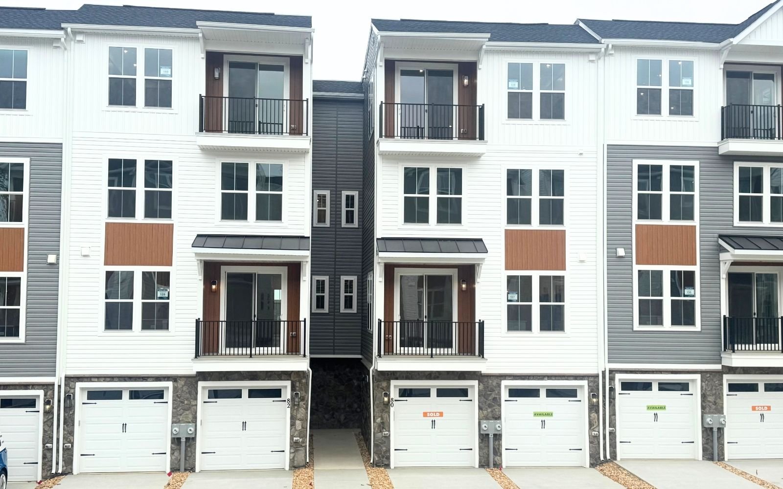 The exterior of the Scarlet on homesite 1140 at Cascades at Embrey Mill.