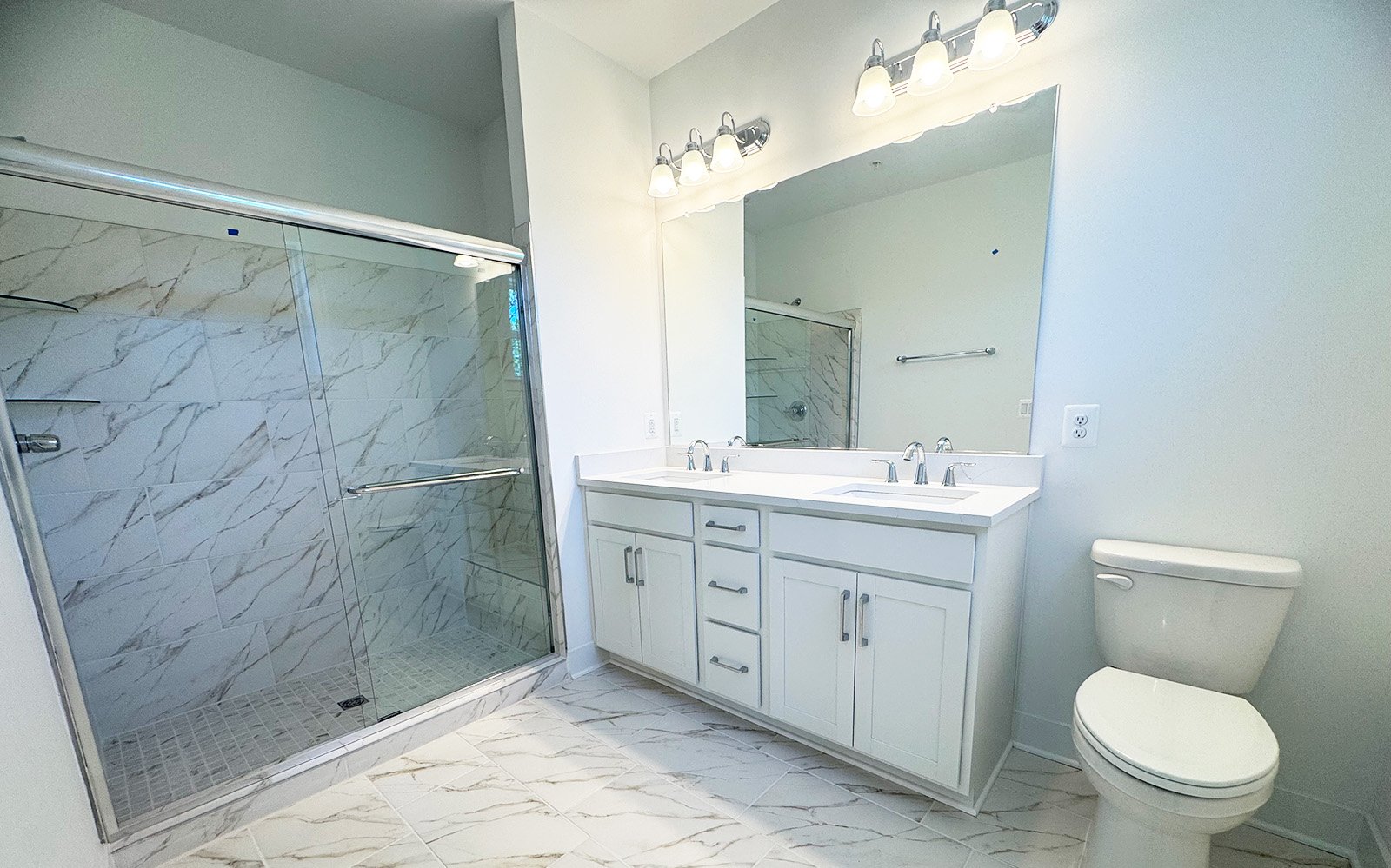 The primary bathroom of the Scarlet on homesite 128 at Cascades at Embrey Mill.