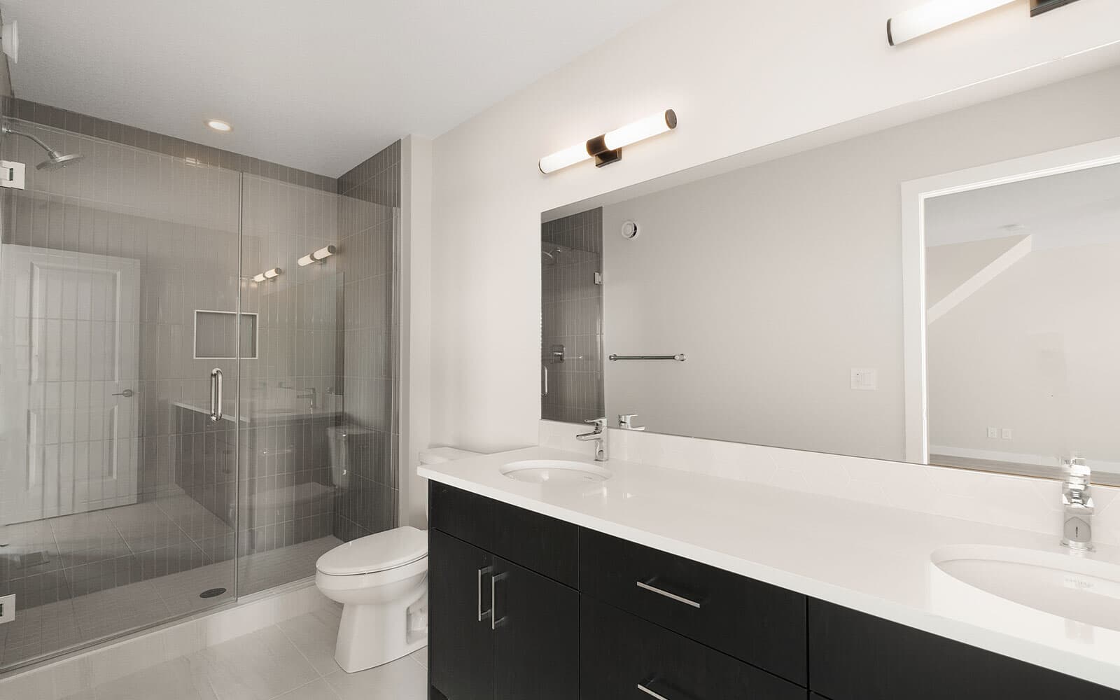 A photo of the ensuite at 14 Sovereign Heights in Crown Park by Brookfield Residential.