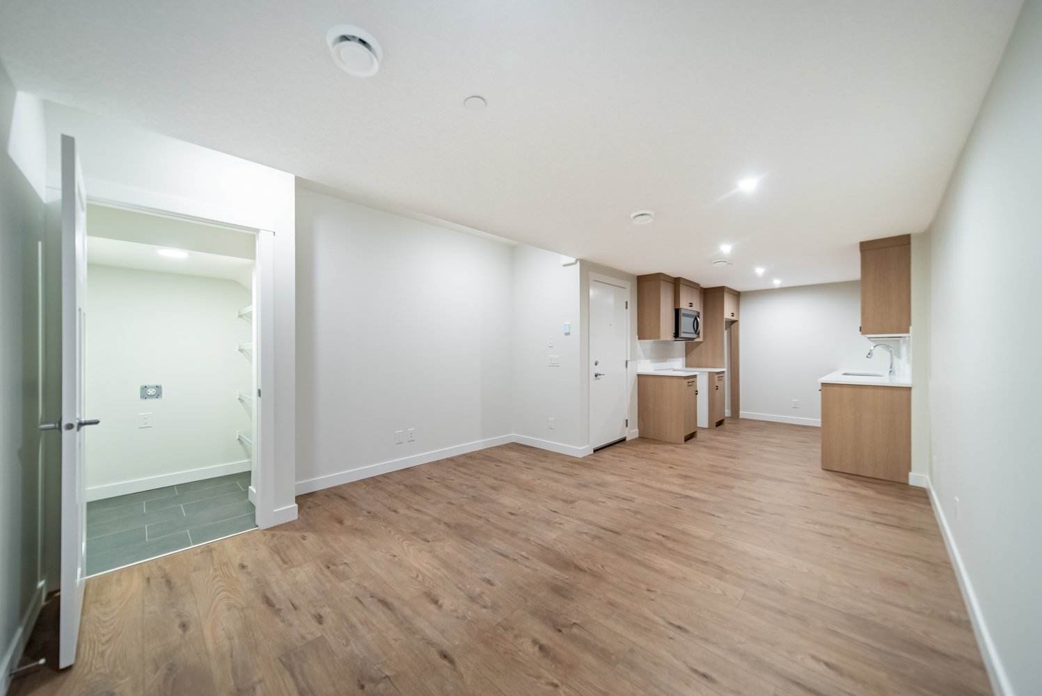 A quick possession home in Livingston located at 19 Herron Walk 