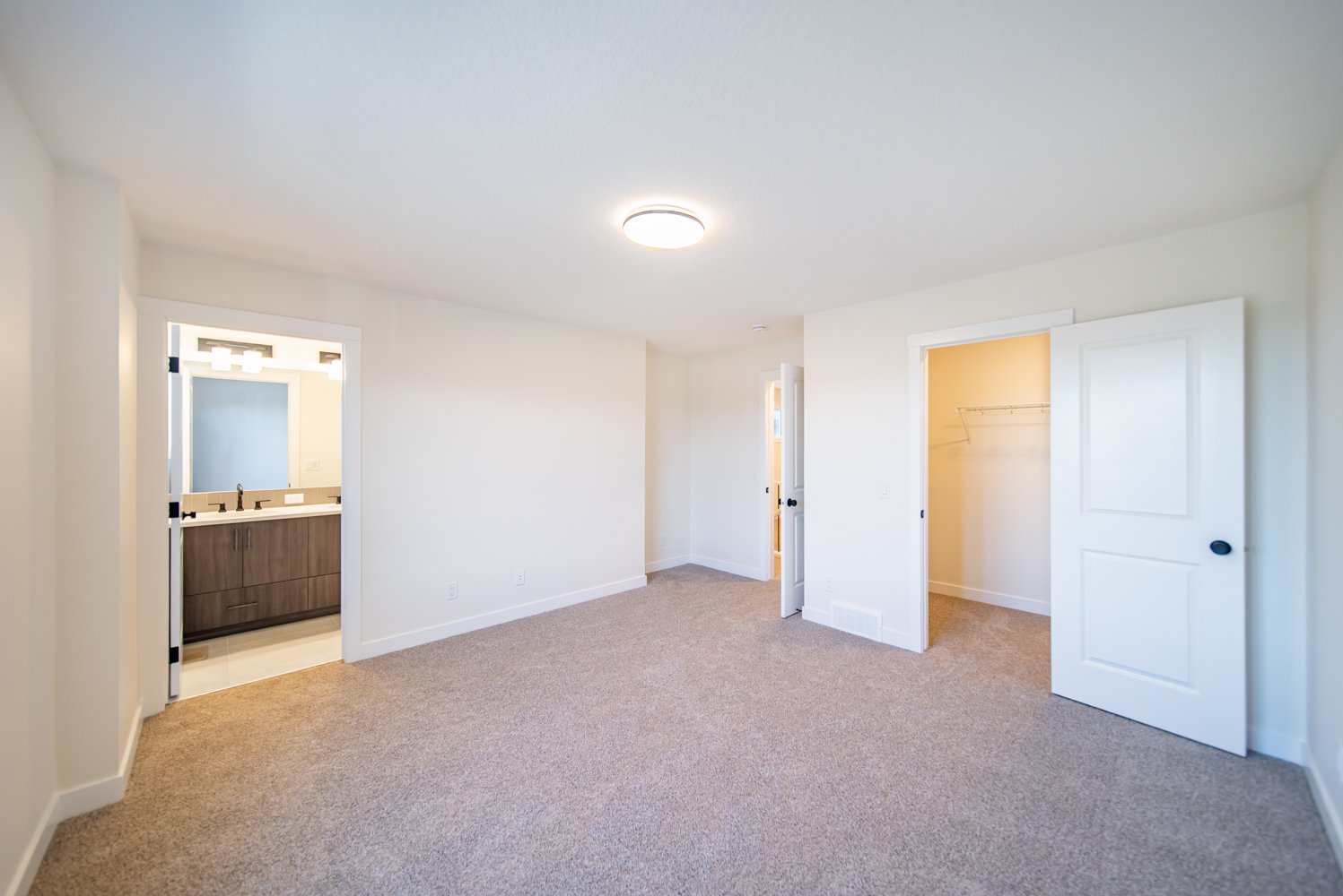 A quick possession home in Livingston located at 50 Herron Common