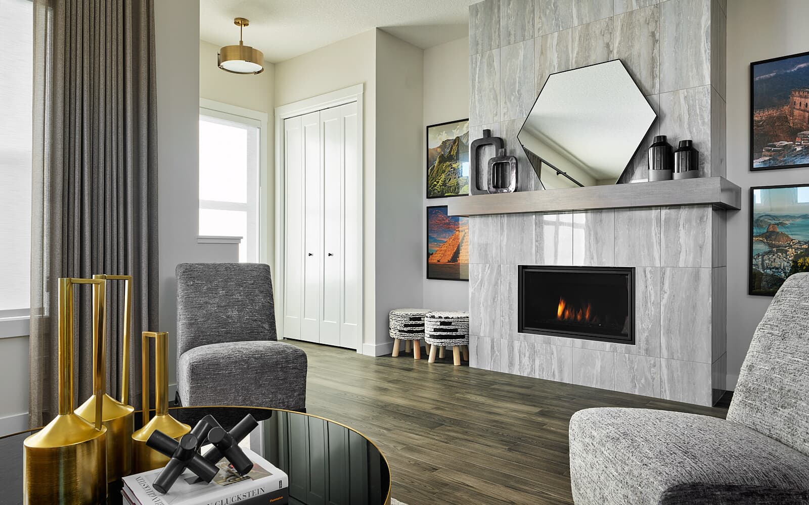 Foyer of the York showhome in Rockland Park by Brookfield Residential